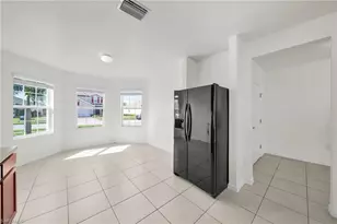 3477 Acapulco Cir, Cape Coral, FL 33909 - Photo 23