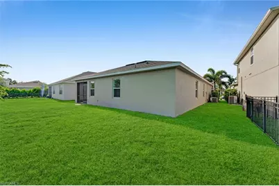 3477 Acapulco Cir, Cape Coral, FL 33909 - Photo 3