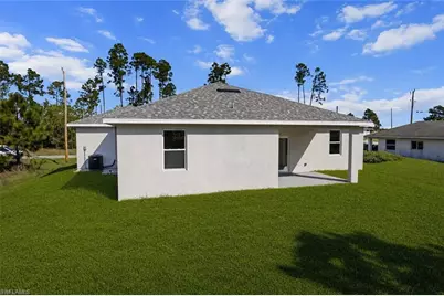 1252 Edna St E, Lehigh Acres, FL 33974 - Photo 17