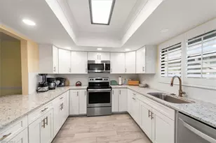 816 SW 48th Terrace, Cape Coral, FL 33914 - Photo 9
