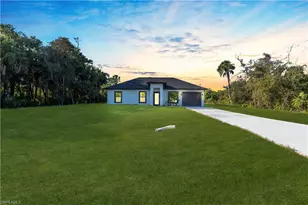 644 Woodcrest Dr, Lehigh Acres, FL 33972 - Photo 1