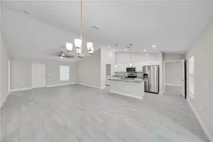 4326 NE 24th Pl, Cape Coral, FL 33909 - Photo 5