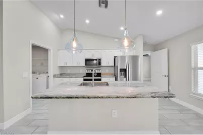 4326 NE 24th Pl, Cape Coral, FL 33909 - Photo 7