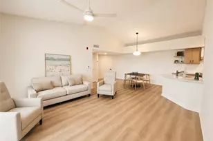 13625 Eagle Ridge Dr, Fort Myers, FL 33912 - Photo 9