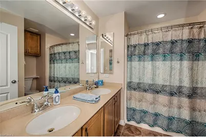 201 NE 17th Ter, Cape Coral, FL 33909 - Photo 23