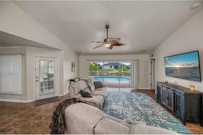 201 NE 17th Ter, Cape Coral, FL 33909 - Photo 7