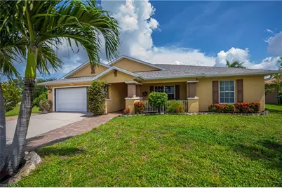 201 NE 17th Ter, Cape Coral, FL 33909 - Photo 1