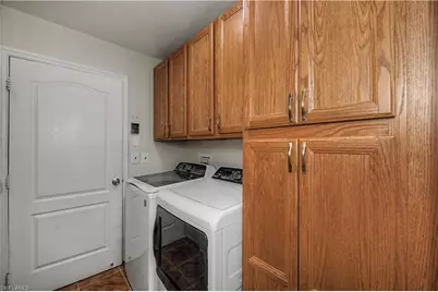 201 NE 17th Ter, Cape Coral, FL 33909 - Photo 25