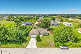 3027 38th St SW, Lehigh Acres, FL 33976 - Photo 3