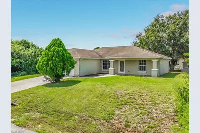 3027 38th St SW, Lehigh Acres, FL 33976 - Photo 5