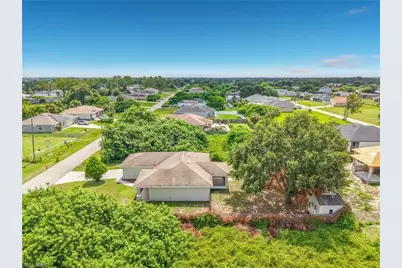 3027 38th St SW, Lehigh Acres, FL 33976 - Photo 45