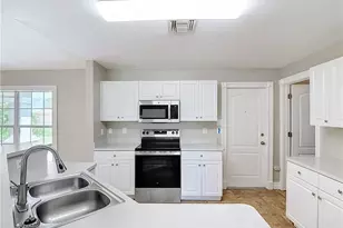3027 38th St SW, Lehigh Acres, FL 33976 - Photo 15