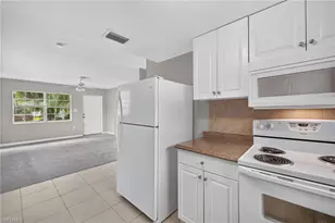 825 Courtington Ln, Fort Myers, FL 33919 - Photo 9