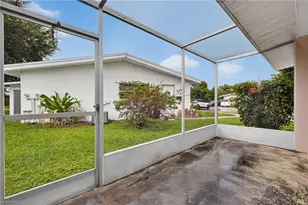 825 Courtington Ln, Fort Myers, FL 33919 - Photo 17