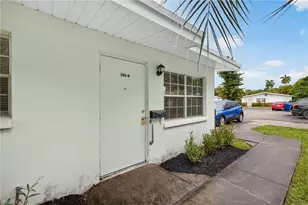 825 Courtington Ln, Fort Myers, FL 33919 - Photo 3