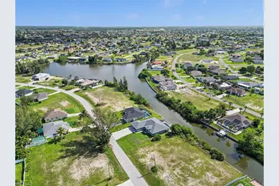 1143 NW 20th Pl, Cape Coral, FL 33993 - Photo 31