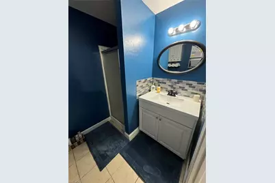 2060 Bayside Pkwy, Fort Myers, FL 33901 - Photo 7