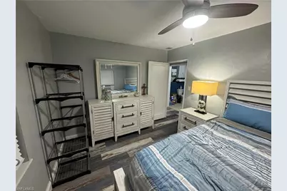 2060 Bayside Pkwy, Fort Myers, FL 33901 - Photo 11