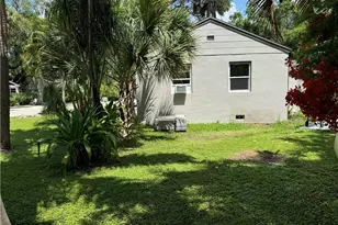 2060 Bayside Pkwy, Fort Myers, FL 33901 - Photo 3