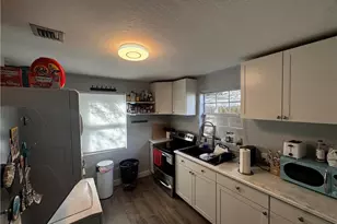 2060 Bayside Pkwy, Fort Myers, FL 33901 - Photo 27
