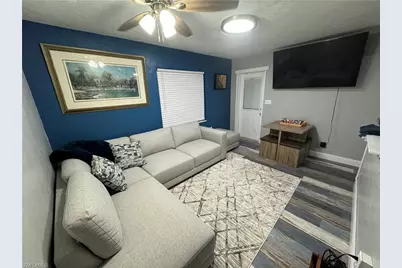 2060 Bayside Pkwy, Fort Myers, FL 33901 - Photo 5