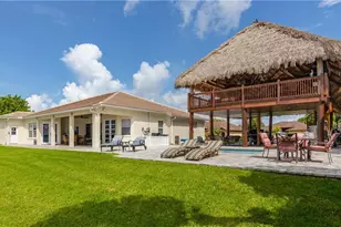 15475 Admiralty Cir, North Fort Myers, FL 33917 - Photo 37