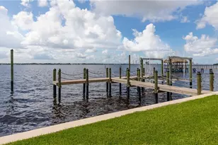 15475 Admiralty Cir, North Fort Myers, FL 33917 - Photo 3