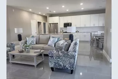341 NW 7th Ave, Cape Coral, FL 33993 - Photo 5
