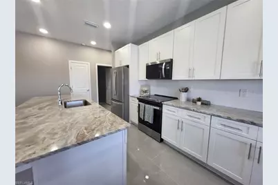 341 NW 7th Ave, Cape Coral, FL 33993 - Photo 9