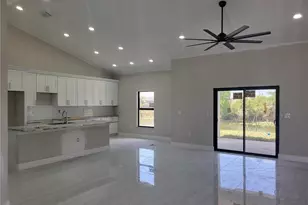 341 NW 7th Ave, Cape Coral, FL 33993 - Photo 3