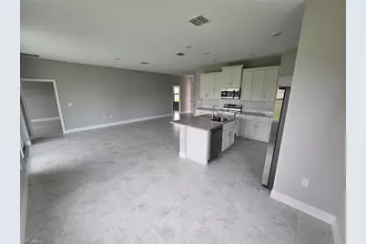 1021 Alcalde St E, Lehigh Acres, FL 33974 - Photo 5
