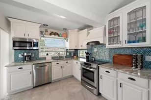 3418 SE 19th Ave, Cape Coral, FL 33904 - Photo 9