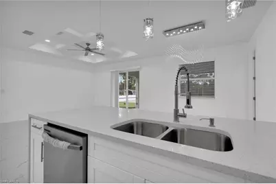 811 Congress Ave, Lehigh Acres, FL 33972 - Photo 13