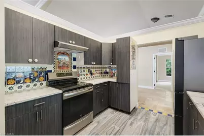 341 41st Ave NE, Naples, FL 34120 - Photo 9