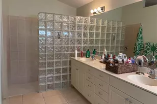 618 SE 18th St, Cape Coral, FL 33990 - Photo 15