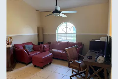 618 SE 18th St, Cape Coral, FL 33990 - Photo 5
