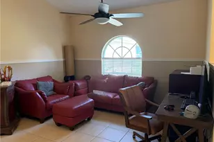 618 SE 18th St, Cape Coral, FL 33990 - Photo 5