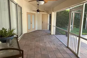 618 SE 18th St, Cape Coral, FL 33990 - Photo 11