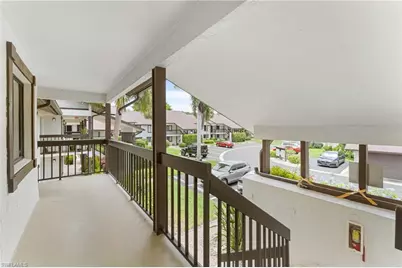 700 Misty Pines Cir #204, Naples, FL 34105 - Photo 5