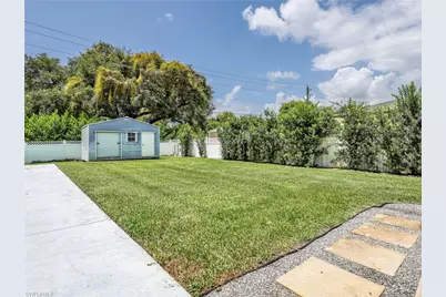1645 Ardmore Rd, Fort Myers, FL 33901 - Photo 23