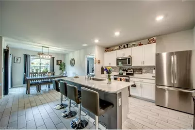 2532 NW 7th St, Cape Coral, FL 33993 - Photo 3