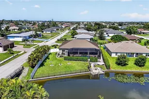 2547 SW 5th Ave, Cape Coral, FL 33914 - Photo 3