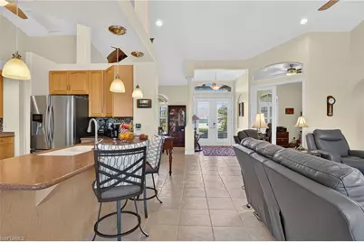 2547 SW 5th Ave, Cape Coral, FL 33914 - Photo 9