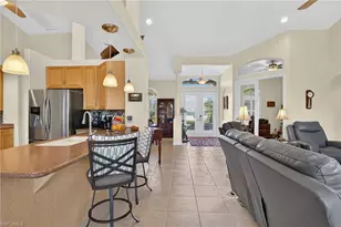 2547 SW 5th Ave, Cape Coral, FL 33914 - Photo 9