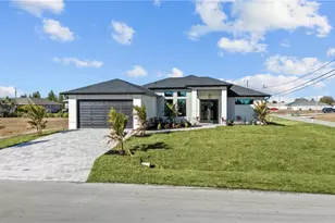 1430 NE 6th Pl, Cape Coral, FL 33909 - Photo 1