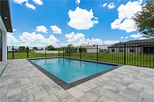 216 NW 10th Terrace, Cape Coral, FL 33993 - Photo 7