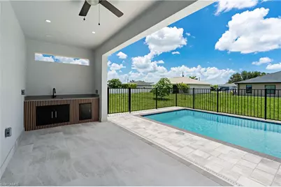 216 NW 10th Ter, Cape Coral, FL 33993 - Photo 41