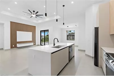 216 NW 10th Ter, Cape Coral, FL 33993 - Photo 45