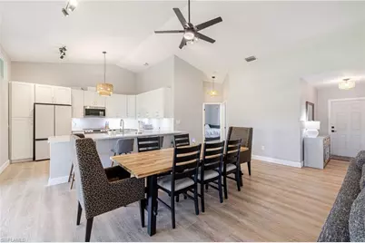 2015 SE 13th St, Cape Coral, FL 33990 - Photo 5