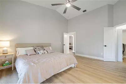 2015 SE 13th St, Cape Coral, FL 33990 - Photo 33